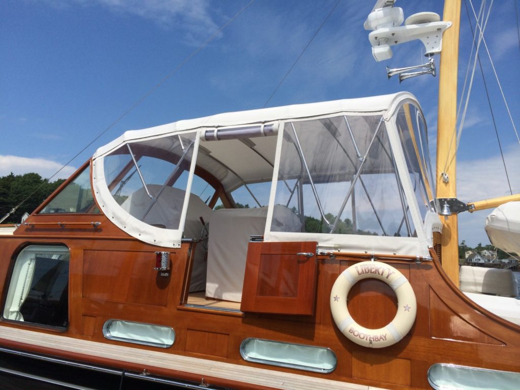 Full bridge surround on sailboat